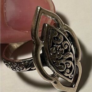 Vintage Bali Legacy Sterling Silver Marquise size 9